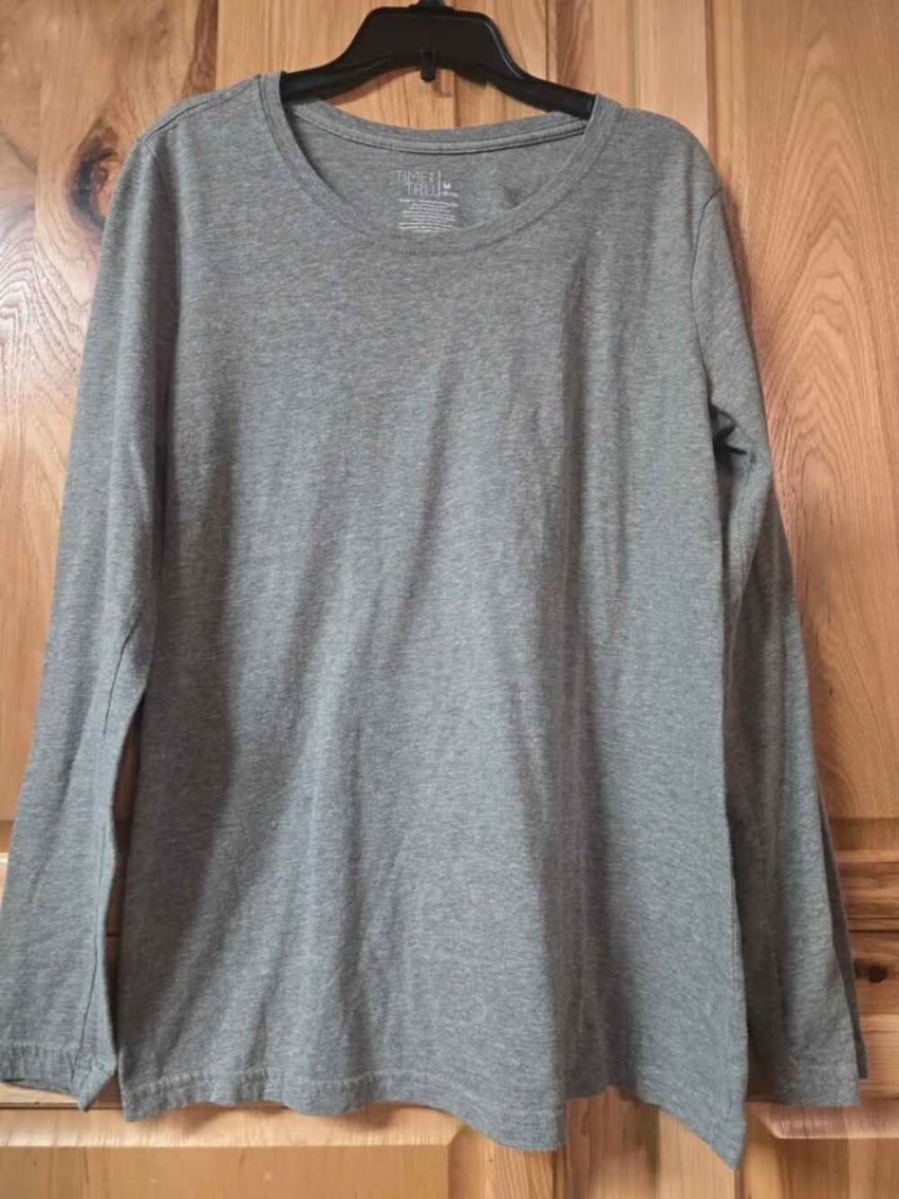 Time And Tru Shirt Womens Gray Long Sleeve Basic Solid Top Size MEDIUM (8/10)